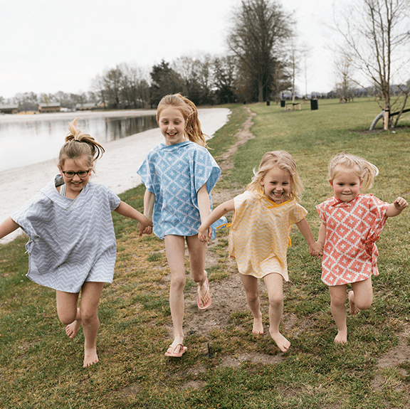 KipKep Blenker Poncho muslin